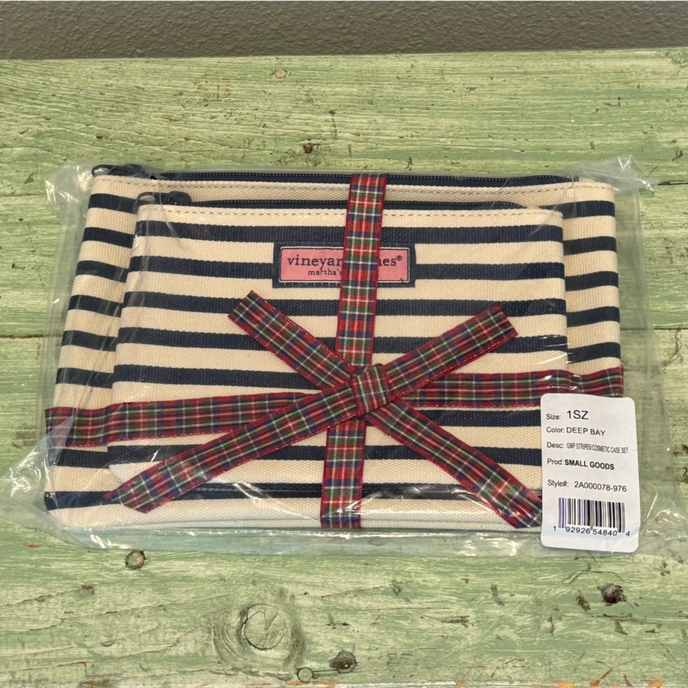 NWT Vineyard Vines Blue Stripe 2-pack Cosmetic Cases
